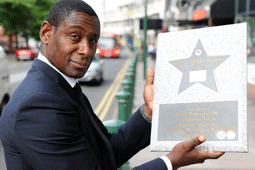 Actor David Harewood wins award at Cineworld Birmingham event